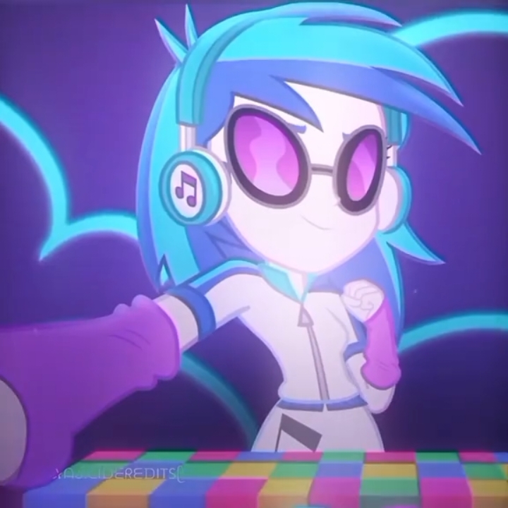 Dj pon-3 kicking the vibe || wear headphones to avoid the dazzlings spell XD || :: requested by @VinylScratchFan16482 || Audio:#lovepotion  #mlp #mlpedit #mlpeg #mylittlepony #djpon3 #mlpfandom #fypシ #fyp  #foryoupage #foryou #fyp #tiktok #trending #viral 