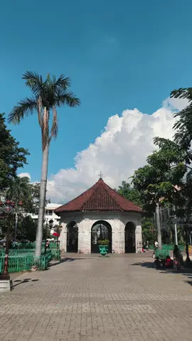 Visiting Cebu’s heart of faith and history: the Sto. Niño Church. 🇵🇭✨ Centuries of devotion and tradition in one beautiful place!  #cebu #city #tiktoktravel #travel #fyp #philippines 