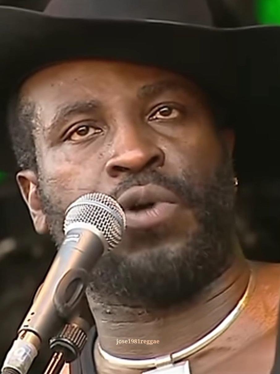 Eek-A-Mouse (Ganja Smuggling) #CapCut #reggae #reggaeroots #jamaica #music #parati #eekamouse 