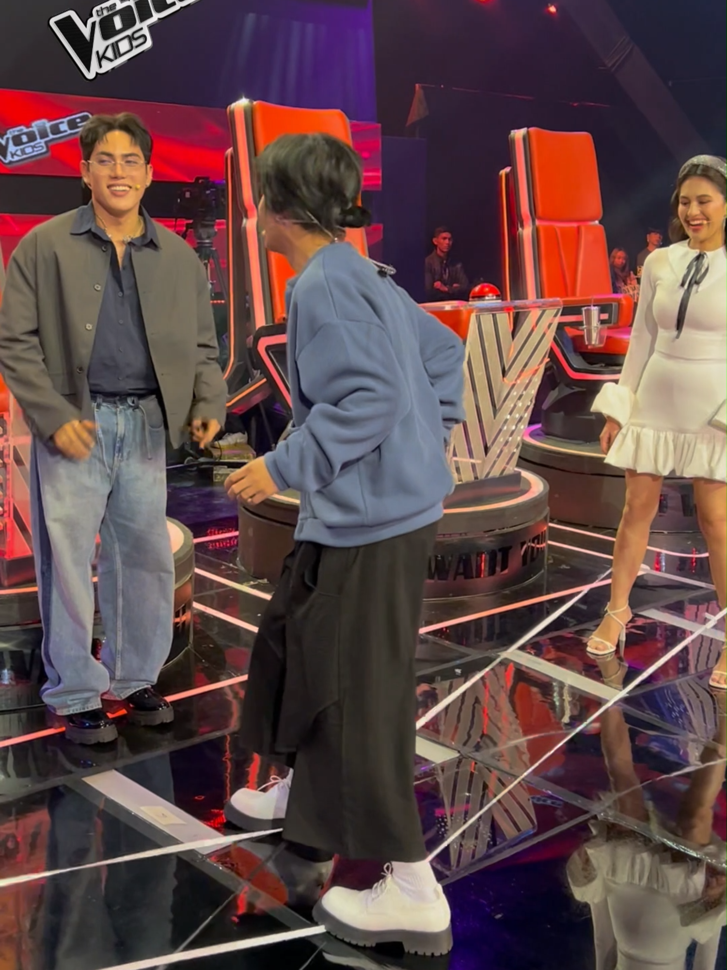 Coach @sanjosejules, Coach @billyjoecrawford, Coach @stellajero16, and Coach @truiszmc are enjoying a game of Chinese Garter before going on air! #TheVoiceKids #TheVoiceKidsPhilippines #TheVoiceKidsPH #TVKPH2024