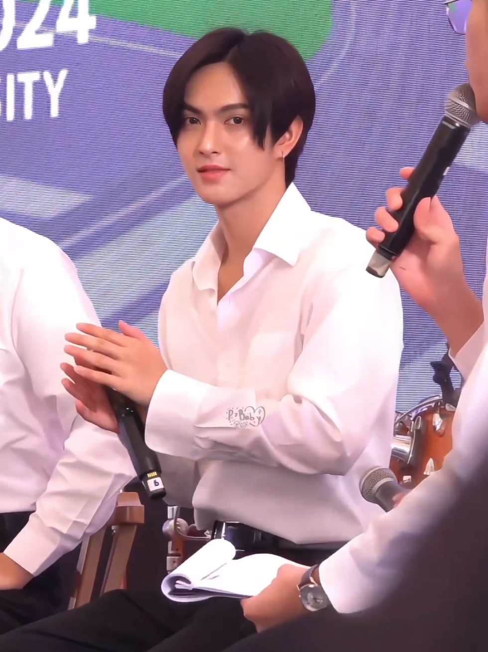 วันนี้หล่อแบบเอาสุดอ่ะ อยากตะโกนว่าพี่คอปหล่อมากจากโคซายให้ดังไปถึงไปหน้ามอ 🥹💕 #SWUOpenHouse2024 #COPPERdechawat