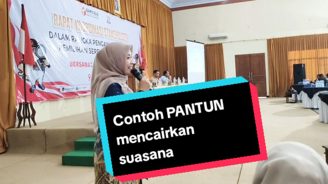 Pantun Sebelum Membuka Acara  #contohmc  #belajarmc  #mcjatim #mctrenggalek #protokoltrenggalek #protokol #pembawaacara #mcupacara #mcresmi #mc #pantun 