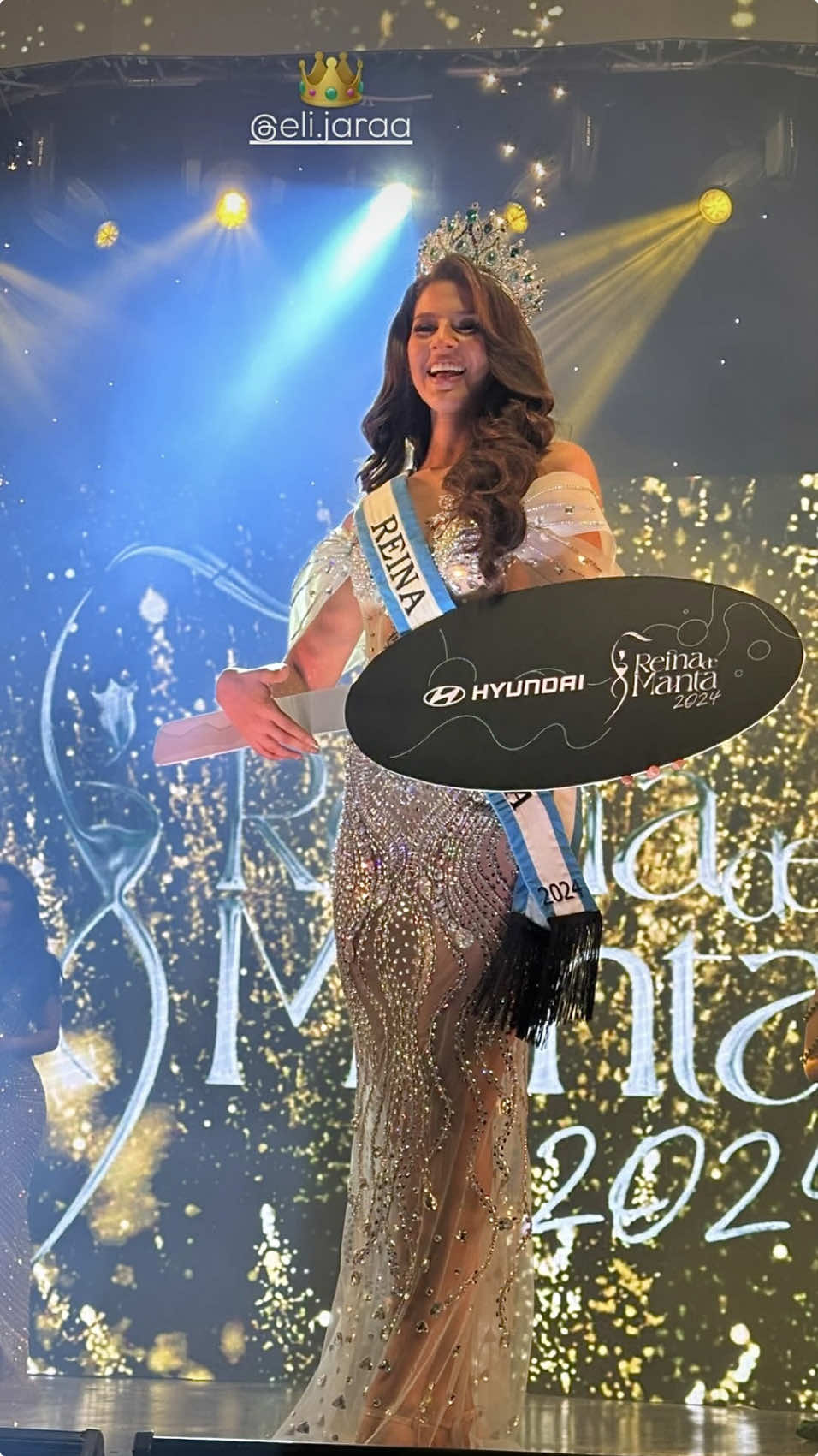 Ganos Reina de Manta 2024 con un vestido en alta gama y detalles originales para el mundo  #manta #manabi #reinademanta2024 #reinadelecuador #cnb #missuniverso #ecuador #gala #vestido #espectacular 