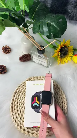 ⚠️SELLING FAST £7.72 ⚠️ #fyp #clearance #finds #christmasgift #giftideas #smartwatch #ForYouDays#TikTok