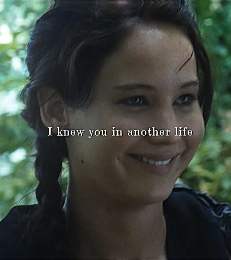 Its the way Katniss knows she will never get the old Peeta back 💔 #everlark #katnissandpeeta #katnisseverdeen #peetamellark #ship #wildflower #sad #thg #hungergames #fyp #foryoupagе #fypシ #viral #edit #tiktok #xyzcba 