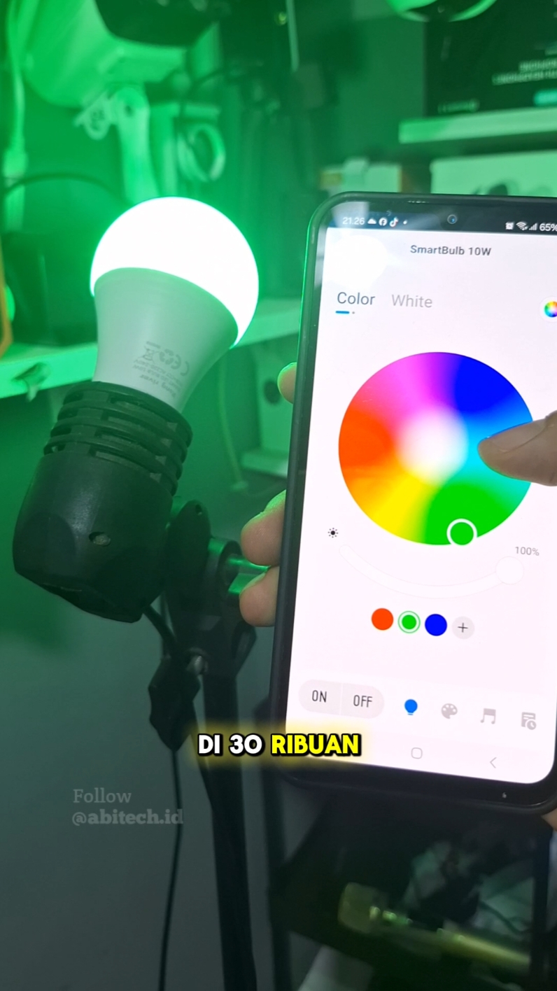 Lampu bohlam RGB 16 Juta warna bisa di kontrol dari aplikasi #lampurgb #lampubohlamrgb #lampubohlam #smartlampled  #lampitidurestetik #lampupintarmurah  #lamputidurrgb #smartlamp  #lampurgbbohlam #lampupintar 