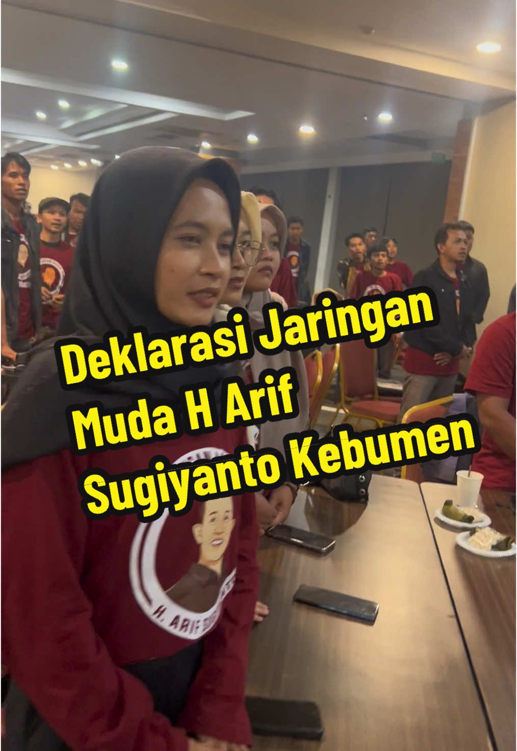 News Update 🔥 Sekitar 200 pemuda yang tergabung dalam Jaringan Muda Arif Sugiyanto menggelar deklarasi untuk memenangkan Arif Sugiyanto - Ristawati Purwaningsih pada Pilkada Kebumen 2024. #pilkada2024 #kebumen #kebumenupdate