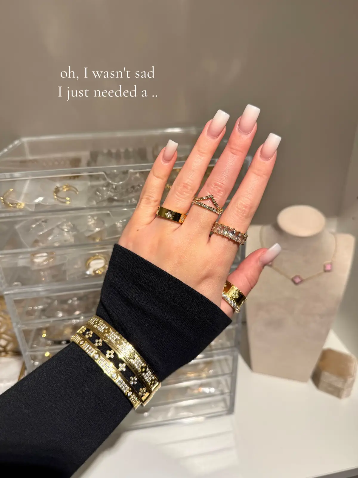 I only need jewelry from Laiyanajewelry.de✨🤍 #jewelry #goldjewelry #silverjewelry #bracelets #goldring #silverring #jewelrylover #jewelrybusiness 