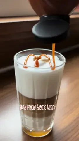 Pumpkin Spice Latte  #fy #viral #kesfet #keşfet #beniöneçıkart #fyp #lezzet #foodtiktokfood #tiktokfood #viralvideos #coffee #coffeetiktok #coffeeaddict #coffeetime #coffeetok #coffeelover #kaffee #kahve #kahveseverler #pumpkinspice #pumpkin #pumpkinspicelatte #latte #cinnamon #schwartau #monin #caramel #rewe #syrup #milk #leonardo #autumn #winterwonderland #cold #autumnvibes #drink  @rewe  @Schwartau 