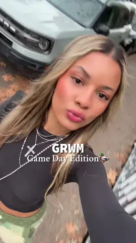 GRWM for game day!! 🦆#grwmroutine #uoregon #grwm 