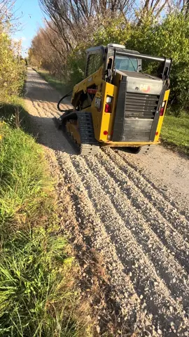 Compacted driveway repair transformation! #fyp #fypシ #repair #DIY #viral #Outdoors #fixerupper #homedecor 