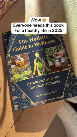 This book has all the answers #wellnessguide #holisticguidetowellness #holistichealing #holistichealth #holisticnutrition #holistichealthtiktok #holistichealth #holisticwellness #tiktokshopblackfriday #tiktokahopcybermonday 