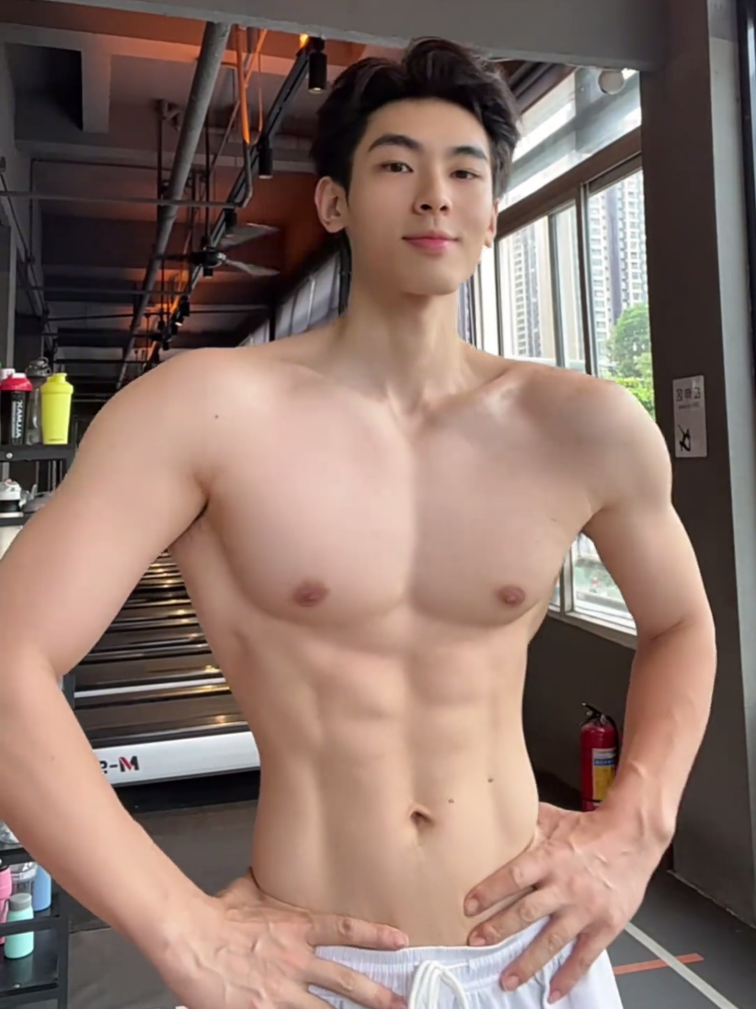 #workout #asian #boy #chineseboy #ผู้ชายจีน #蓝呱呱