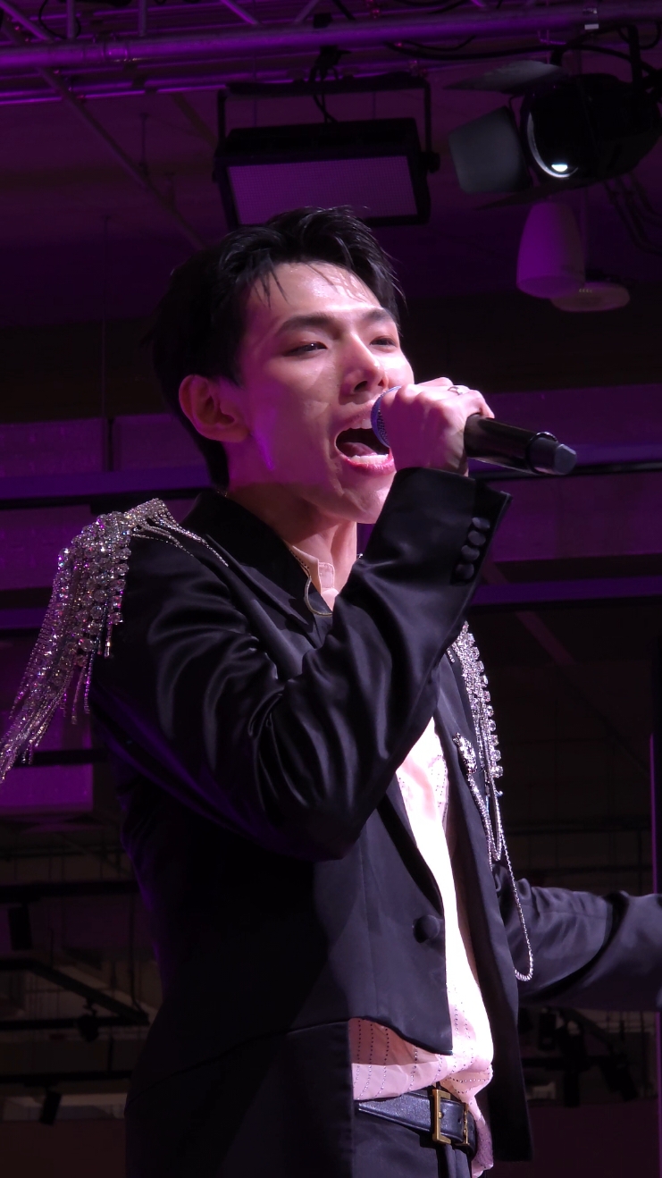 Last kiss @DAOU ต้าห์อู๋ค้าบบ~ @Offroad kantapon #ต้าห์อู๋ #DAOU #oueiija #ออฟโรด #Offroadktp #TikTokShop1111xDAOUOFFROAD #ถ้าจูบได้เพียงหนึ่งครั้งlaz1 