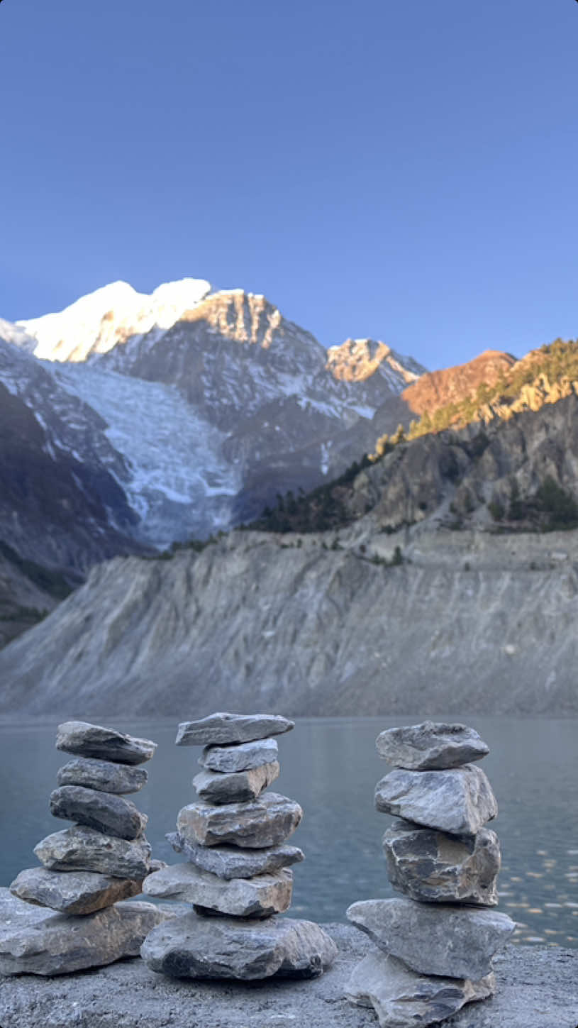 Majestic Manang !! #greenlake #bluelake #gangapurnalake #tilicholake #manang #fyp #fy 