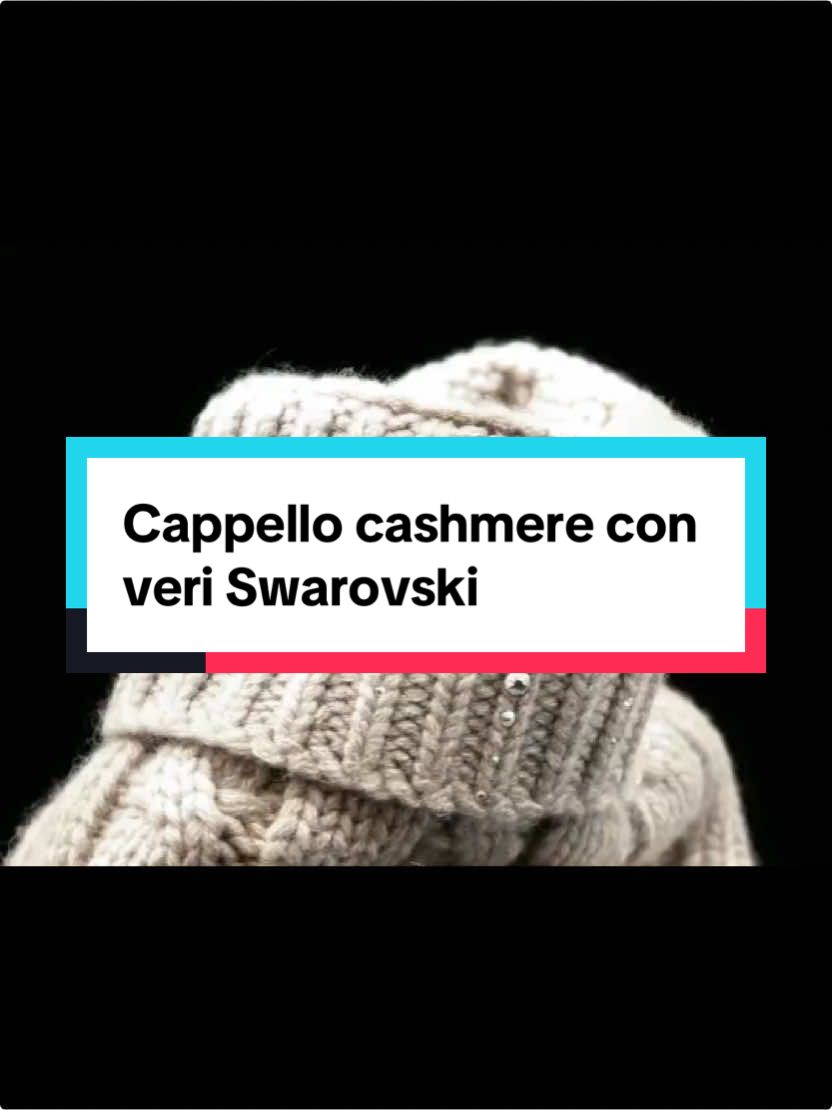 Solo per poche..  #cappello #luxuryfashion #cashmere #fashionstyle #swarovski 