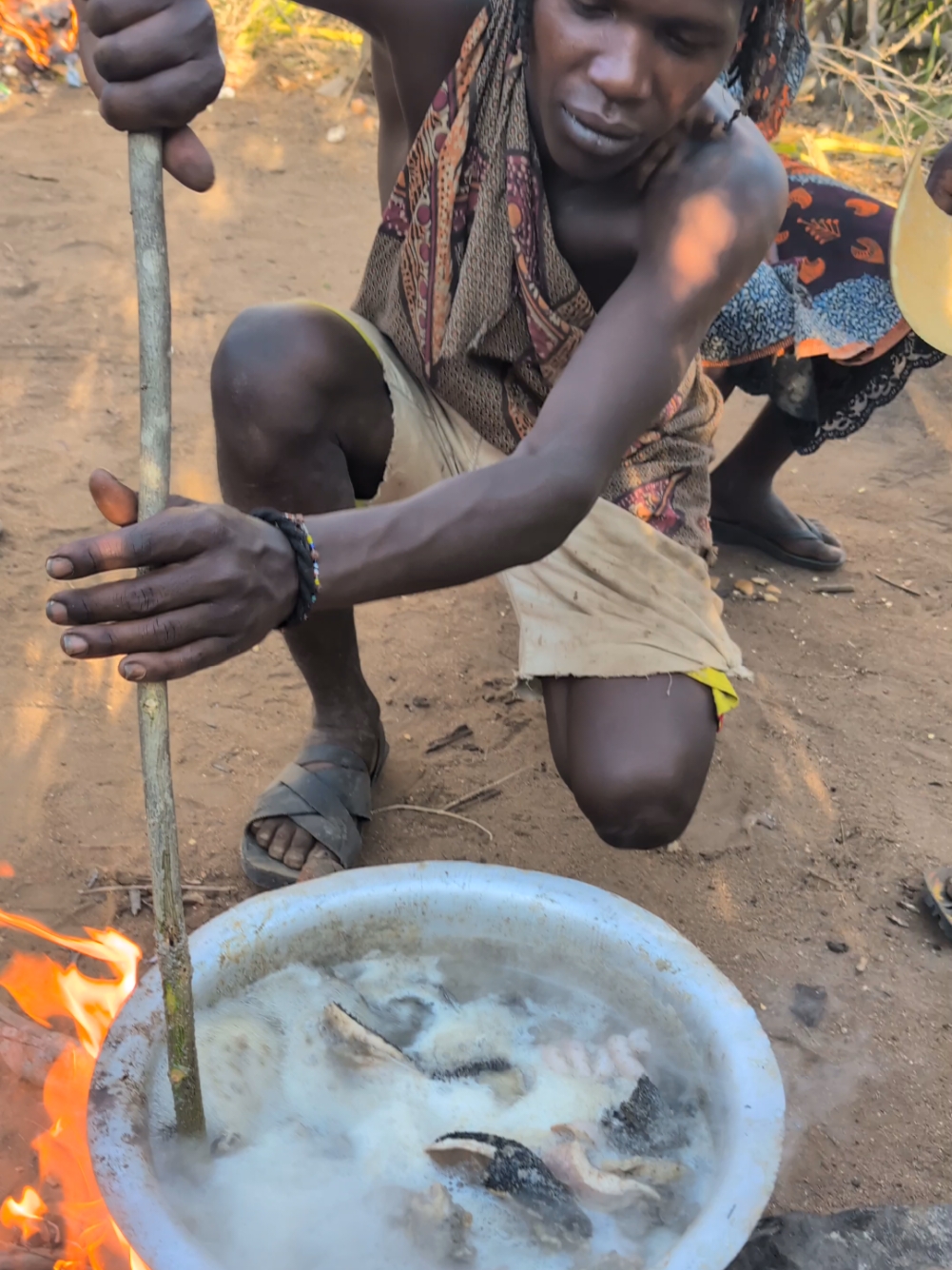 So Amazing‼️😋 Cookies Kitchen Hadzabe tribe life of Hunt's 🍲 very Fantastic day.#culture #bushmen 