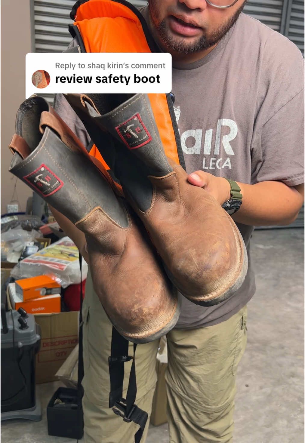 Replying to @shaq kirin safety boots jenama black hammer colour handsome. kalau berminat nanti datang 16hb nov k jumpa sabtu ni. 16/11/24. Waze sahaja cub malaysia