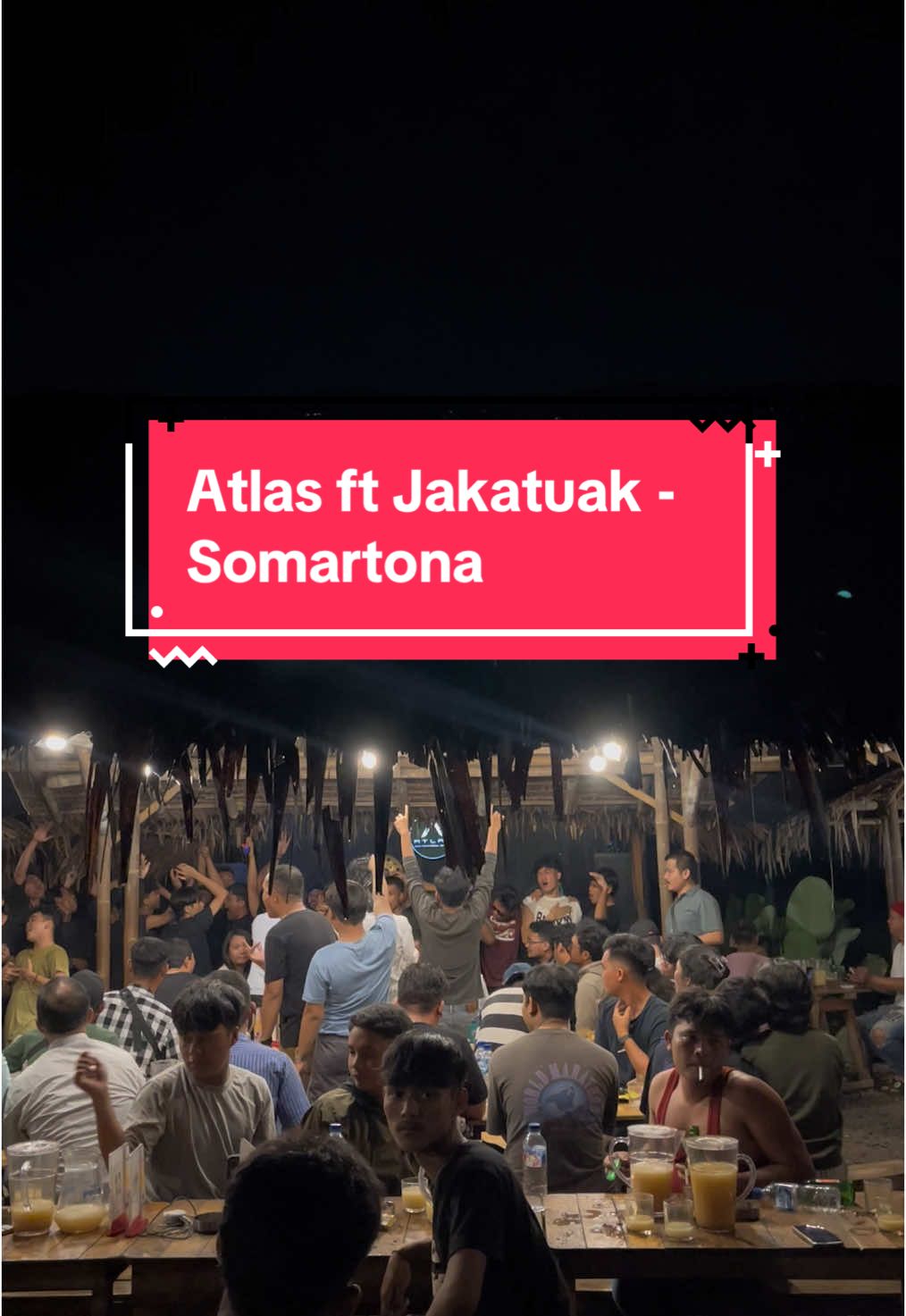 Jakatuak teramcoy! #tuak #araktradisional #atlasmedan #fyp #fypシ #fypシ゚viral🖤tiktok #viraltiktok #lapo #lapotuak #tuakmedan #jakatuakatlas #viral #livemusic 