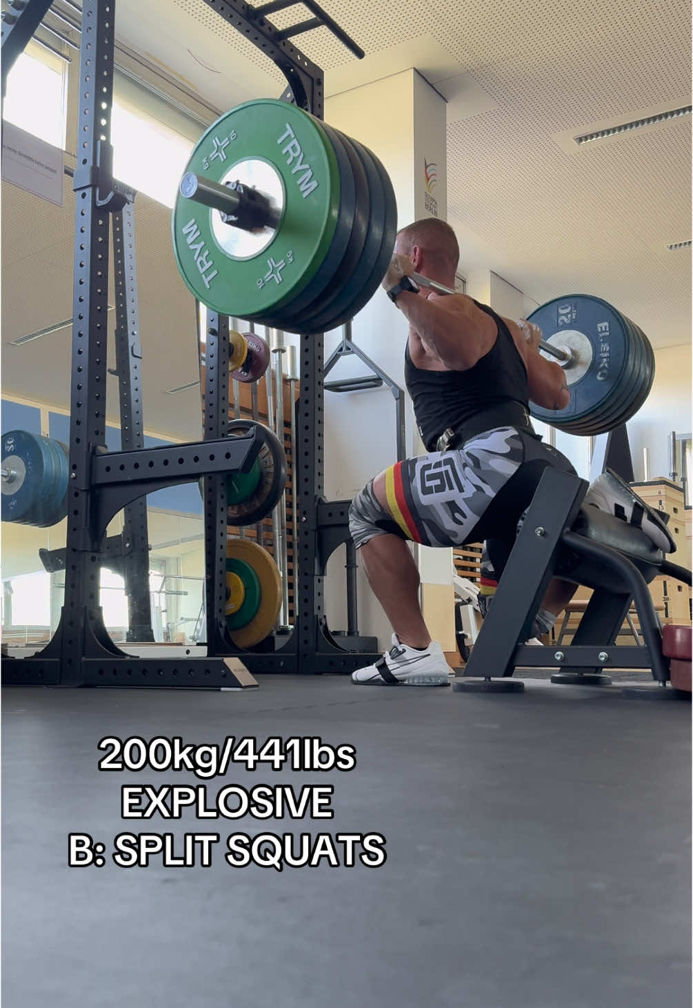 Cyclist/ Quadzilla- 2500+Watts/ 200kg/441lbs EXPLOSIVE BULGARIAN SPLIT SQUATS 💥🚴‍♂️🏋️‍♂️💥#worldchampion #2500W #fyp #viral 