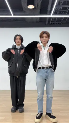 🐰🦘🐶🦘 #ATEEZ #에이티즈 #SEONGHWA #성화 #YEOSANG #여상