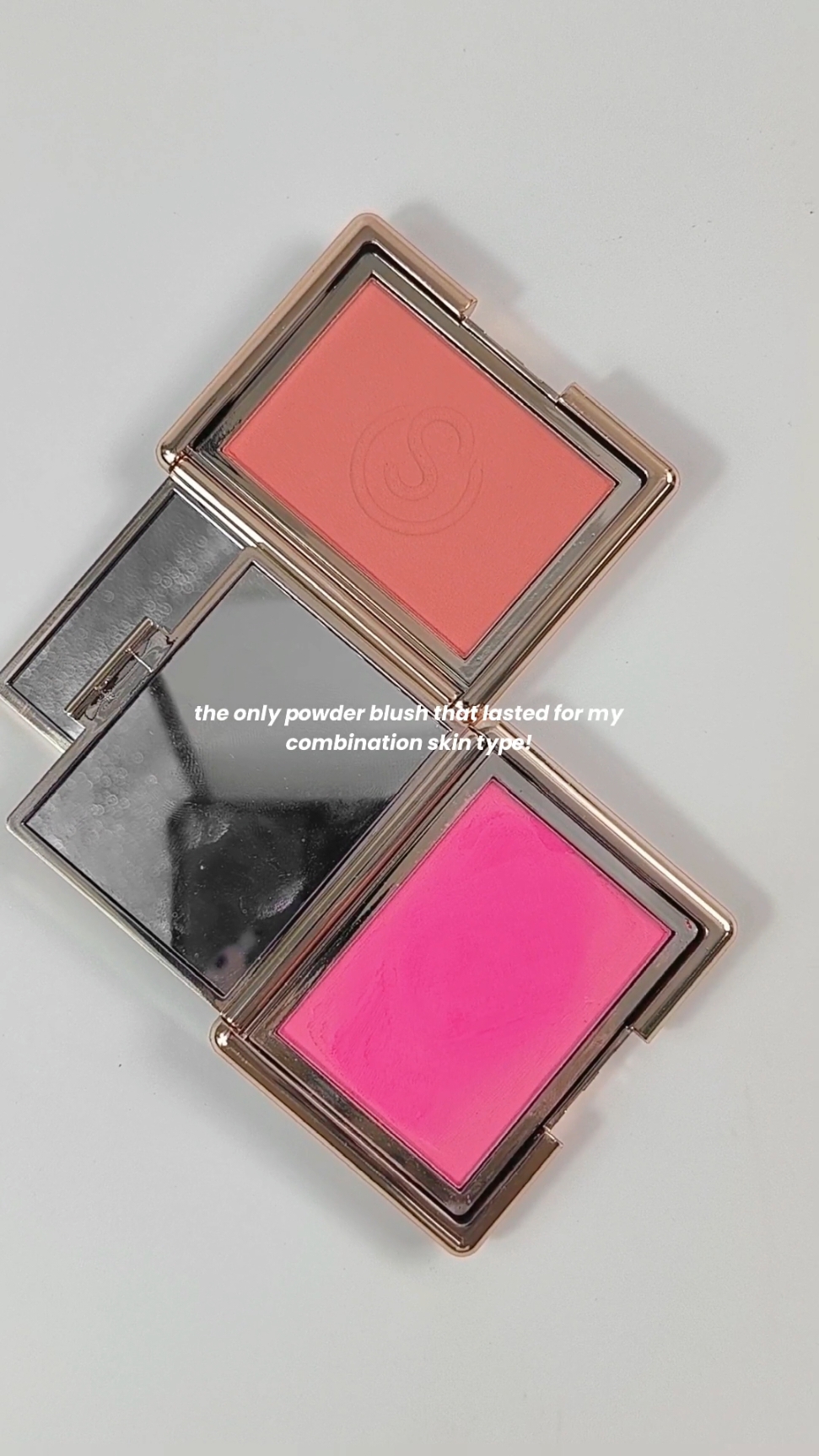 My blush #dupe for high end blush but way more affordable and pigmented for me! 🎀🩷🌸 #spotlight #local #localbrand #makeup #makeuprecomendation #blush #powderblush #blushon 