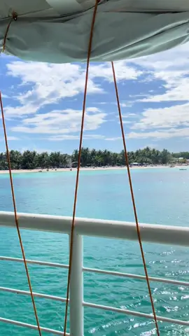 Bantayan Island Port x Baigad Lagoon 🌊🏝️ Still in awe of how crystal clear the water is at the seaport ☀️ Pantalan palang niii 🥹 and the Lagoon — my bias as always 🫶 #bantayanisland #baigadlagoon #santafe #cebu #fyp #fypage #fypシ゚ #foryou #foryoupage #foryourpagе #fyppppppppppppppppppppppp 