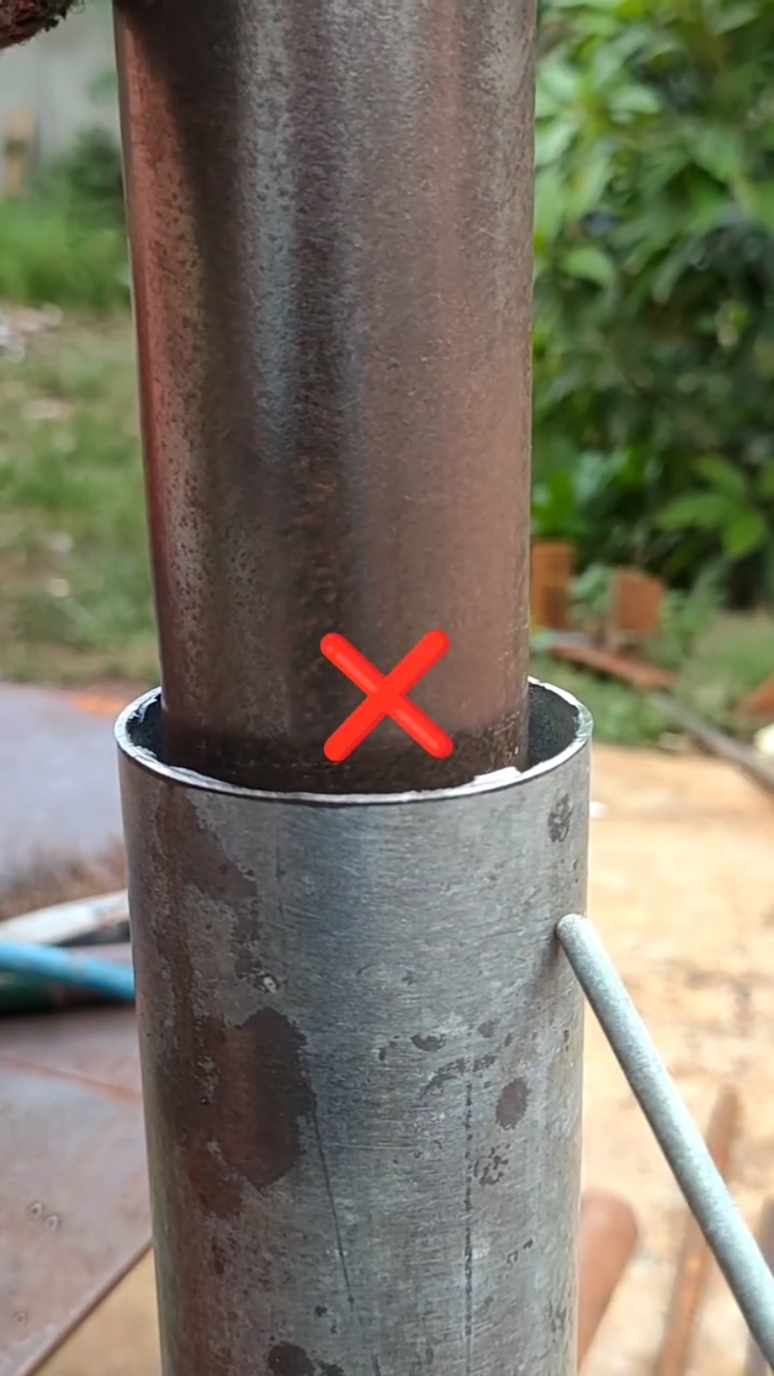 two secret techniques for joining metal pipes that not everyone in the world knows #weldinggirl #femalewelder #weldingrod #DIY #art #welder #weldingart #fabraction #howtoweld #perfectweld #perfectwelding #DIY #diyproject #weldingproject #techniques #weldingjobs #weld #metalwork #tipsandtricks #weldingcreativetools 