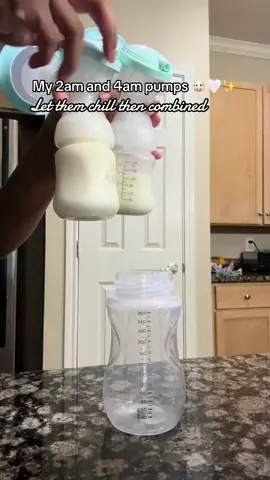 Because my left is such a slacker sometimes I just double pump as I would with my manual. I just change the shield and the flange!  This was a pump 2 hours apart  #lactation #milk #breastfeedingjourney #undersupplier #oversupply #breastfeeding #breastmilk 