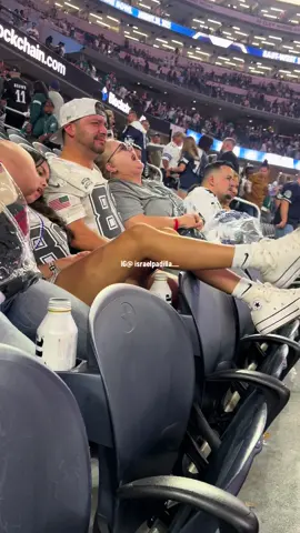 I think he’s having a breakdown😬 ##cowboysvseagles