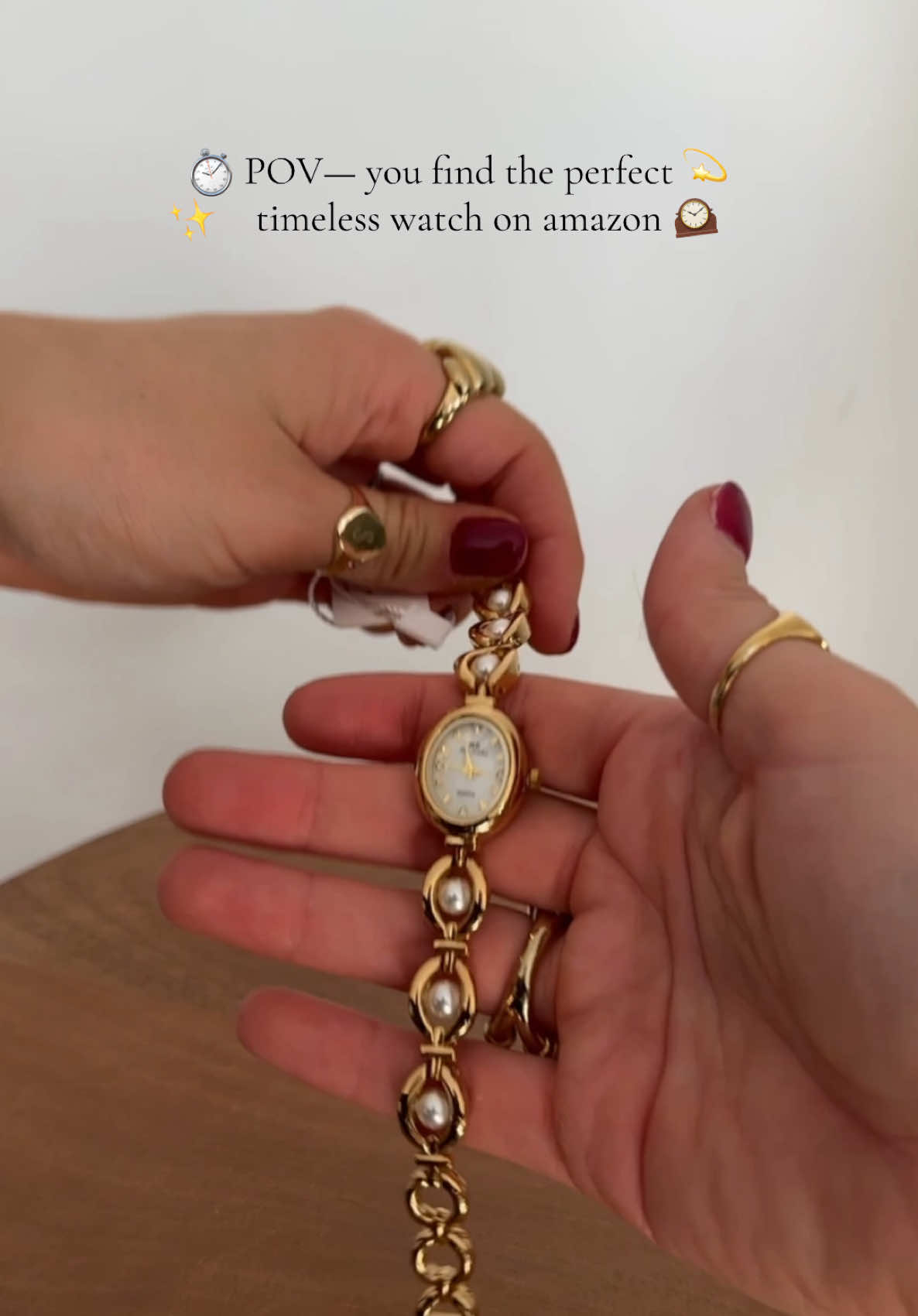 the perfect gold watch ✨💫 #amazonwatch #vintagewatch #watches #goldwatches #amazonaccessories #amazonfashionfinds #amazonjewelry #asmrunboxing 