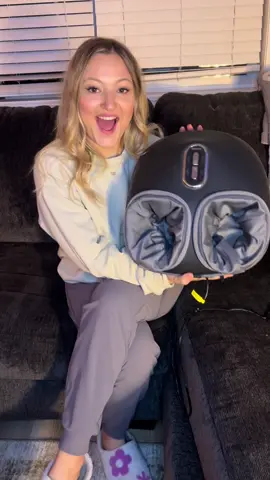 The gift that keeps on giving! This is an absolute must have self care item! 🎄  #christmasgift #christmastiktok #christmas2024 #giftidea #SelfCare #footmassage #giftsforher #giftsforhim #massage #MomsofTikTok #mom 