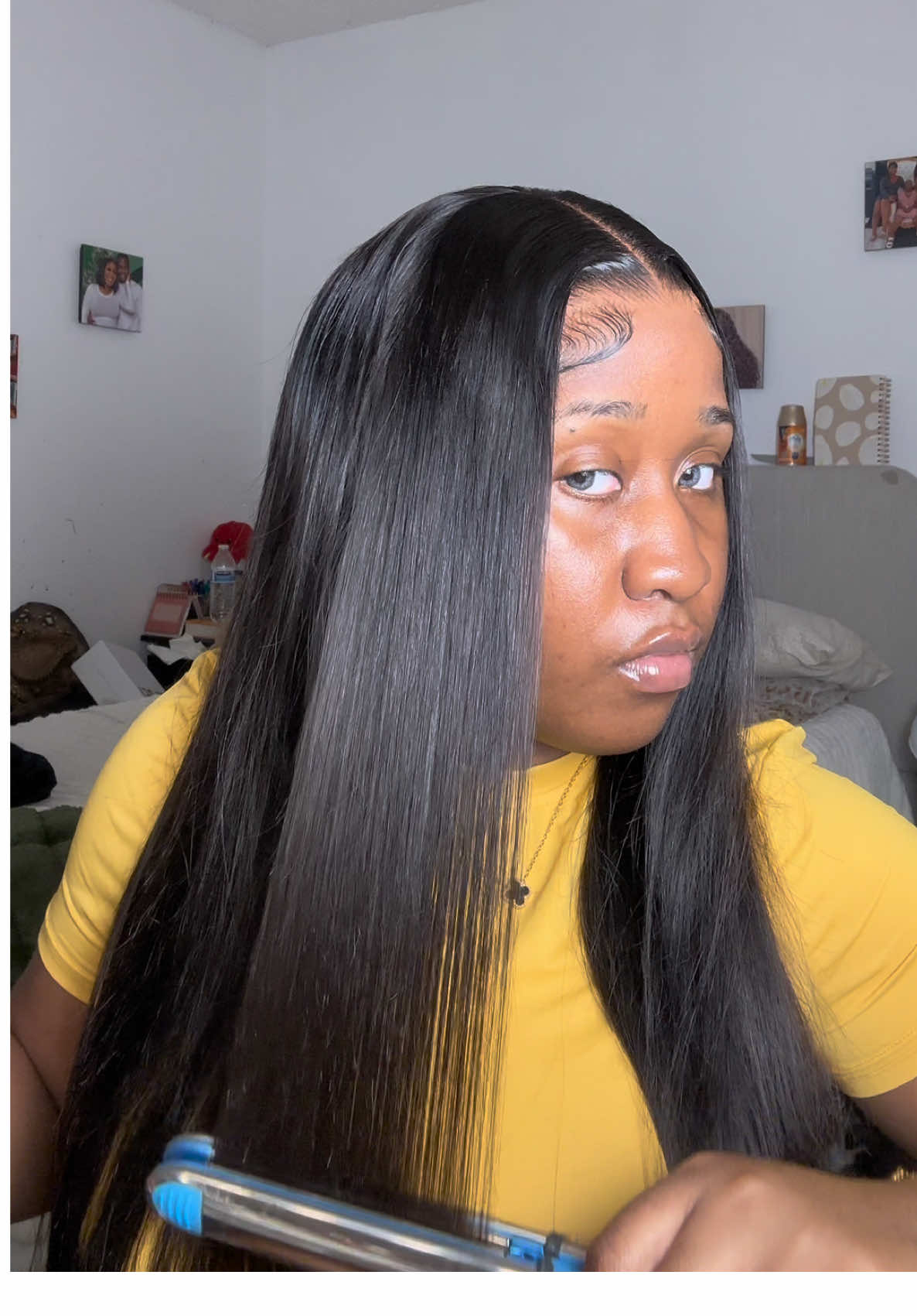 Literally melted into my skin like butter 😮‍💨🧈🧈🧈😍😍😍🔥🔥 @ISEEHAIR #iseehairbeauty #iseeweargowig #iseehair #gluelesswig #gluelessinstall #straightwig #meltedlace 