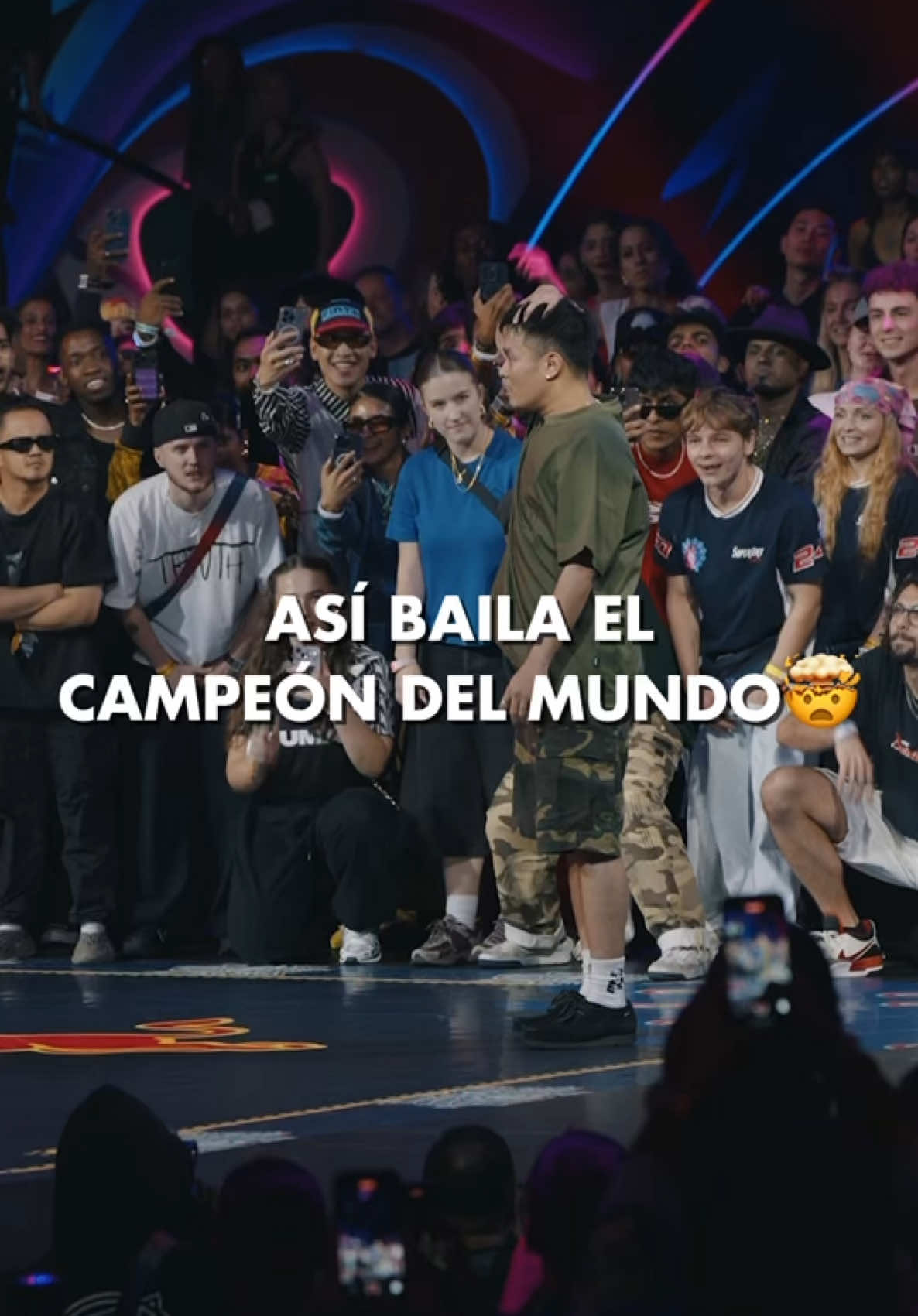 🔥El campeón de Red Bull Dance Your Style en India ya lo dejó todo en la pista🤯 Esto es ritmo y estilo en su máxima expresión🕺 - #RedBull #TeDaAaalas #Chile #EnergyDrink #Dance #DanceYourStyle #India