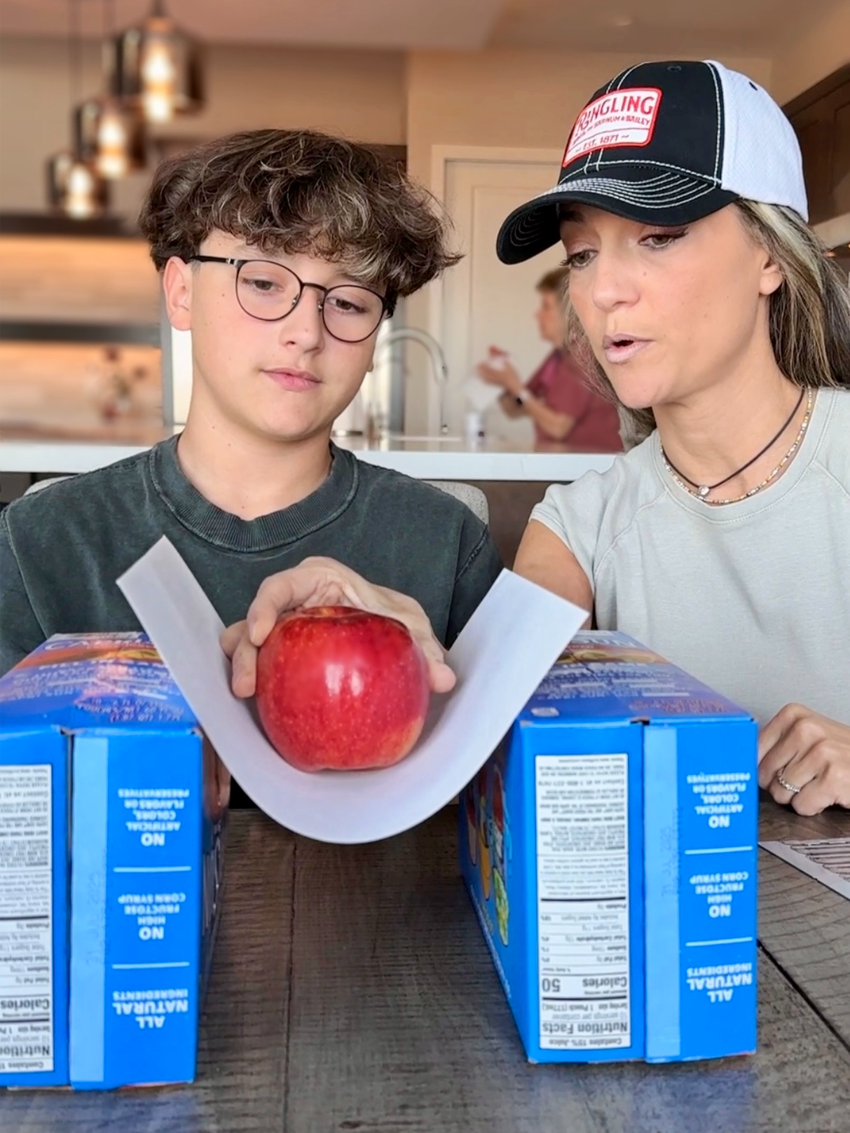 Apple on Paper Challenge: No Falls! 🍎 #momandson