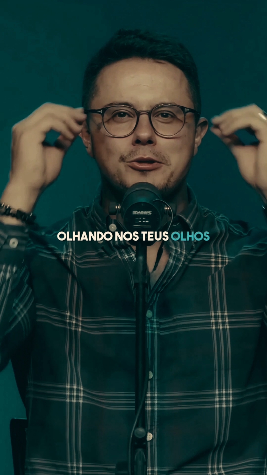 Imagine Jesus olhando nos teus olhos. 🧠✝️ @Deive Leonardo  #reflexaododia #motivacaodiaria #devocional #motivacional 