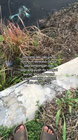 Selamat hari ayah🌻 12 november 2024 #fyp #masukberanda #lewtbranda #happyfathersday #katakata #lwtbrandatiktok #ayah #hariayah #sadvibes🥀 