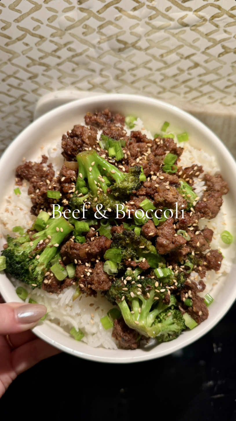 Beef & Broccoli 🥦 #highprotein #highproteinmeals #groundbeef #beef #groundbeefrecipes #Recipe #healthyrecipes 