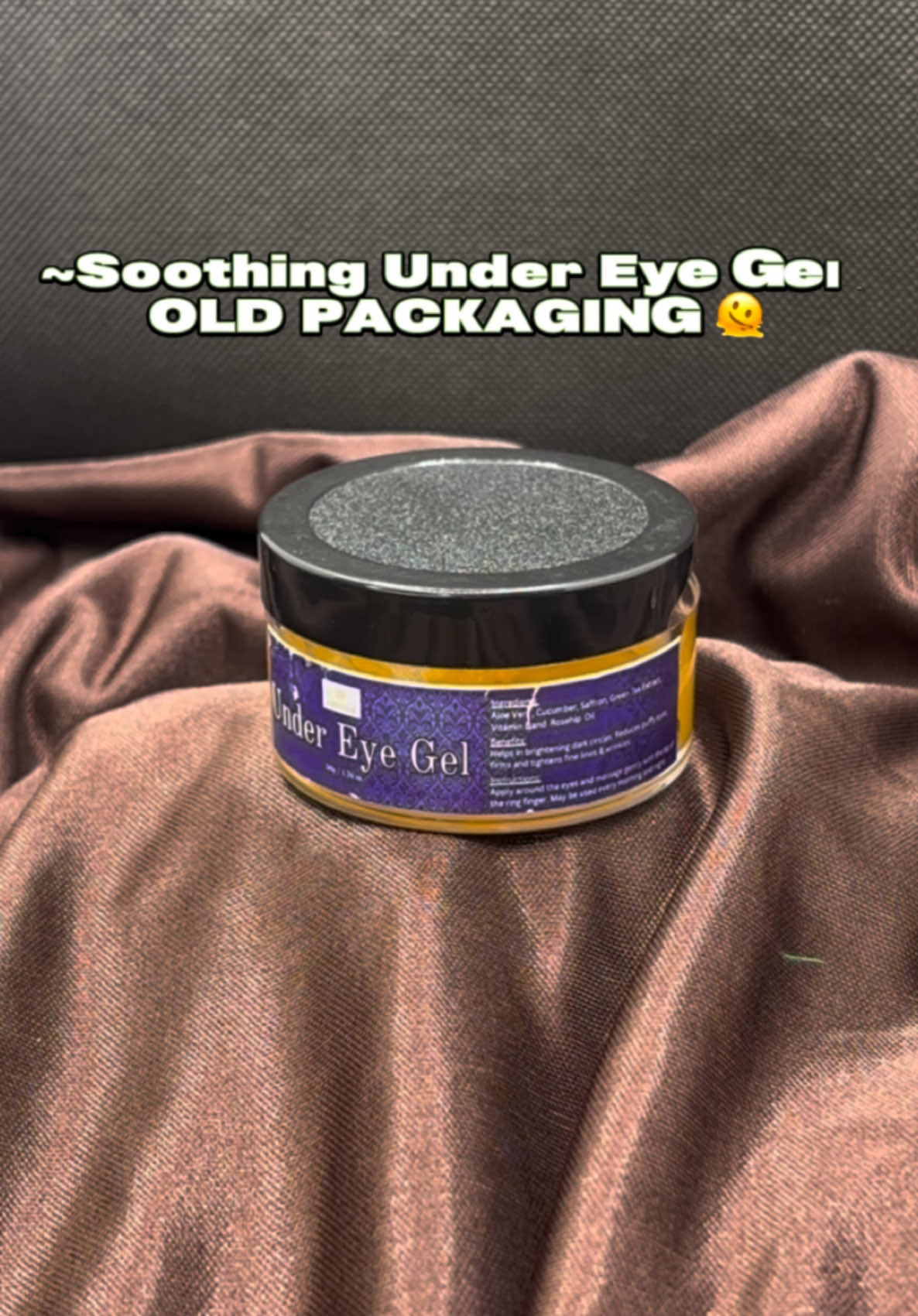 Introducing the new packaging for our SOOTHING UNDER EYE GEL 😍🥳!!!  Now available on our Tiktok Shop ✨🛍️!!!  #Angkayal #Soothingundereyegel #upgradedpackaging #version2 #fyp #brightening #darkcirclesundereyes #naturalskincare #1111sale #tiktoksg #tiktokmalaysia #viralsg 