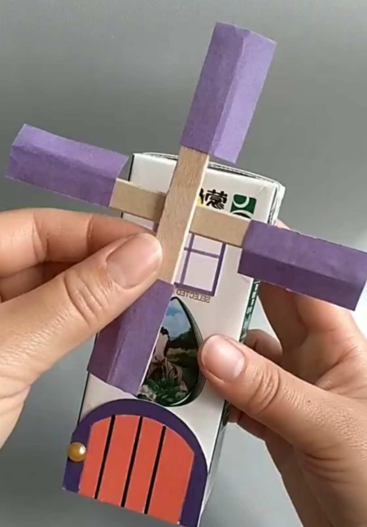 Make a Dutch windmill with a milk carton #windmill #handmade #children#paper #kindergarten #craft #fyp #crafts #DIY #foryou #creative #decoration #crafty #recycling #decor#diy911 