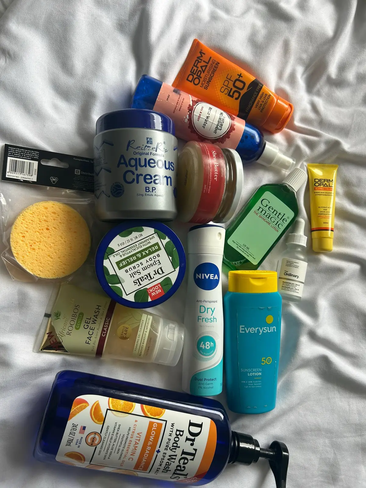 Products i use daily on my face and body  #facecare #bodycareroutine #skincare #bodycareproducts #clicks #dischem #fyp #SAMA28 #blackgirltiktok #bareface #nomakeuplook  . . . . @clicksza @Faithful to Nature @Dis-Chem 