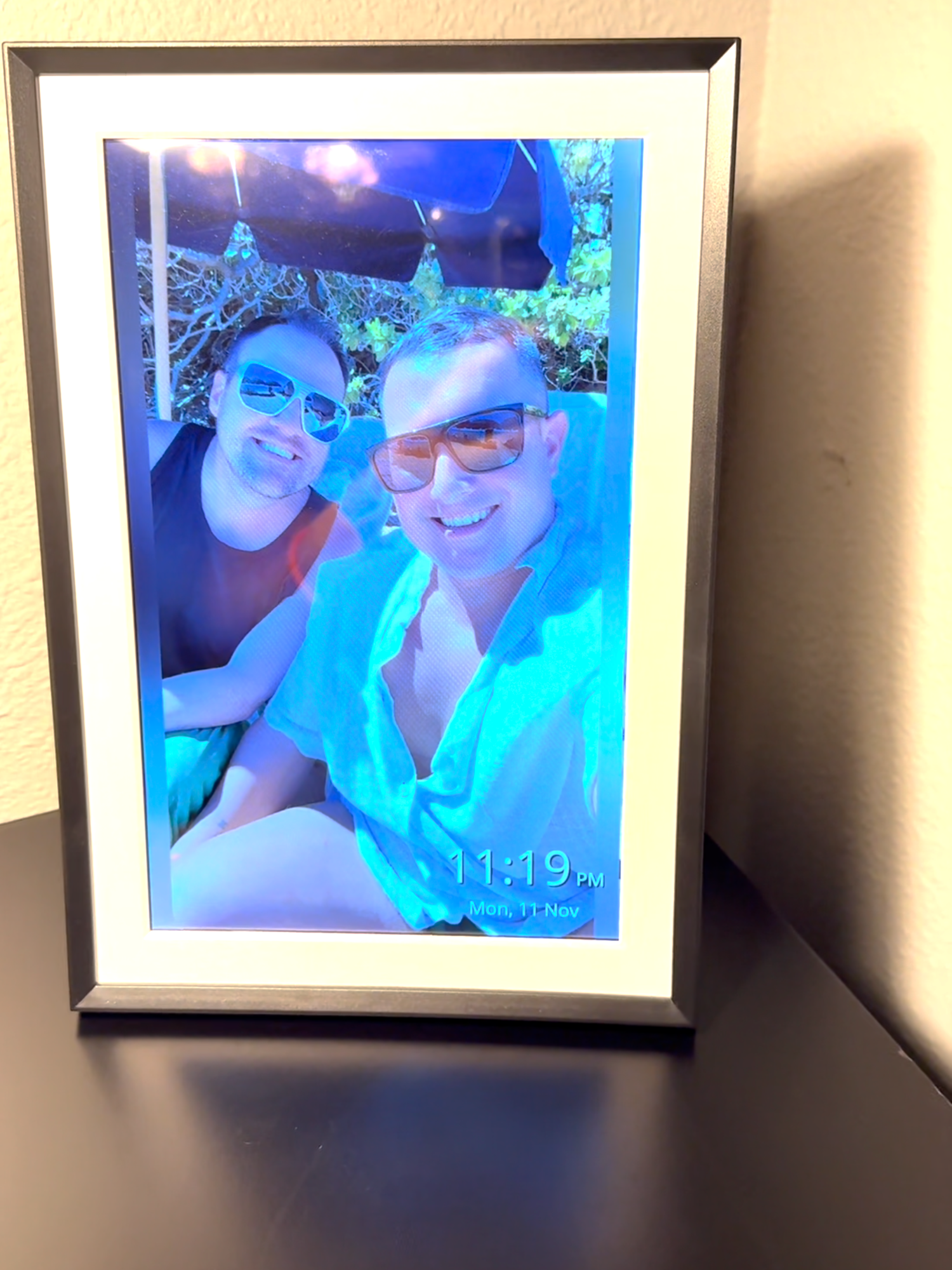 Aplosign Digital Photo Frame, the best Christmas Gift! @apolosign_tech  #Apolosign #DigitalPhotoFrame #CozyCountdown #TikTokShopBlackFriday #TikTokShopCyberMonday #Christmas #ChristmasDecor #ChristmasGift #ChristmasGiftIdeas #BlackFriday #BlackFridayDeals #BlackFridaySale #BlackFridaySale #CyberMonday #CyberMondaySale