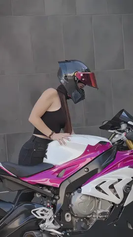 Bike Queen ❤️❤️#bikegirl #bikelife #sportbike #fyp #foryoupageofficiall #🥰🥰🥰 