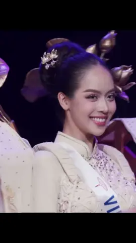 Thanh Thuỷ trình diễn National Costume Lụa Nàng Sen mở màn chung kết Miss International 2024 #huynhthithanhthuy #chuyennhungnanghau #missinternational 