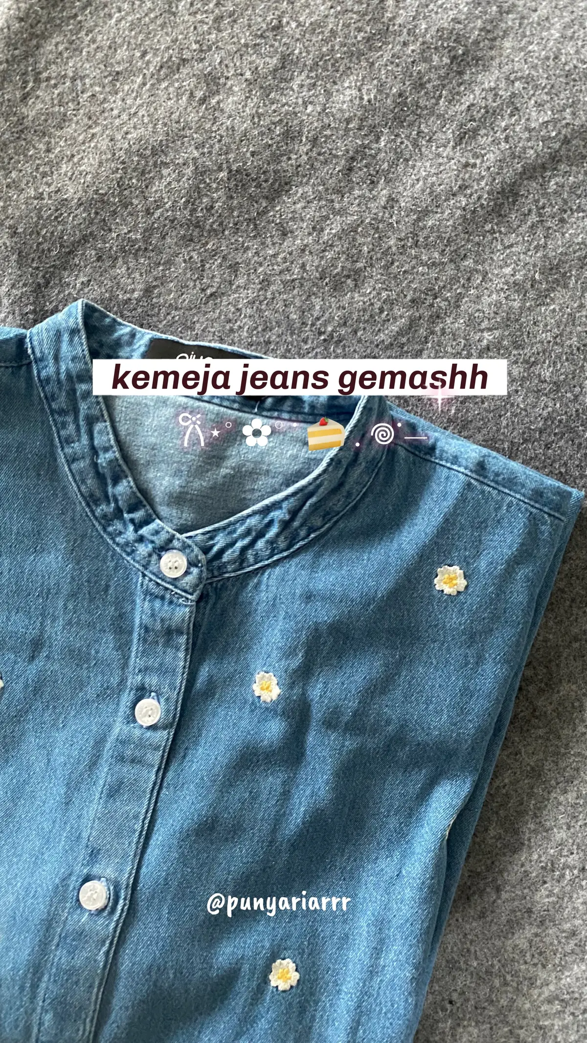 #shopee #kemejadenim #kemejawanita #kemejaoversize #kemejaoversizewanita #racunshopee #racunshopeecheck #spilloutfit #outfitideas #spillshopee #tokooren #kemejamurah #basicfit #simpleoutfit #simpleoutfitideas #kemejastyle #basicoutfit 