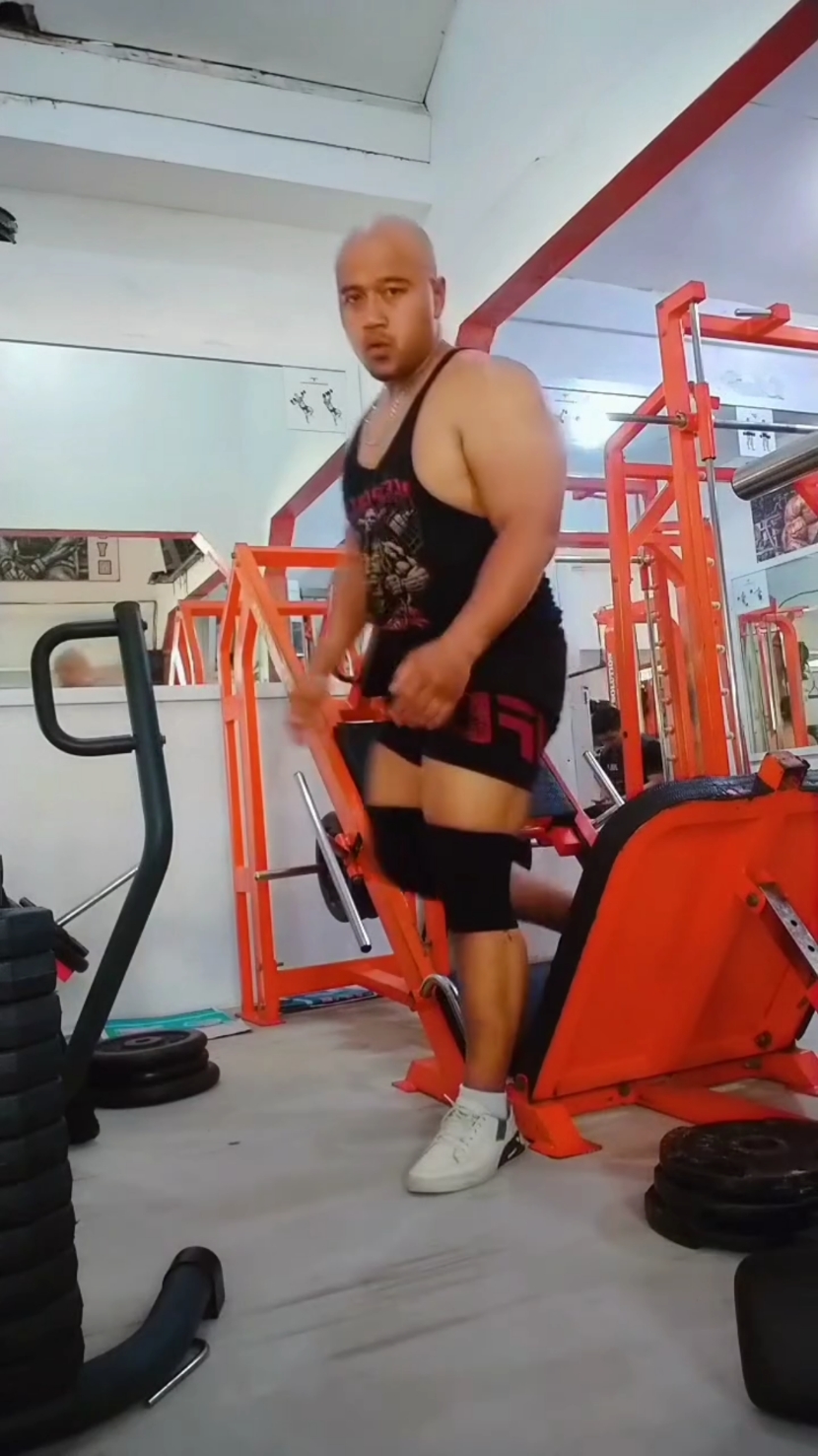 simulasi #gym #binaraga 