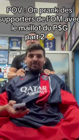 Pov : On prank des supporters de l’om avec un maillot du psg partie 1  #prank #barber #marseille #barbershop #coiffure #taper #qsg #om #olympiquedemarseille @olympiquedemarseille#prank #barber #marseille #barbershop #taper #qsg #om #olympiquedemarseille #foot #classco #coiffeur #foryou #fun#barber 