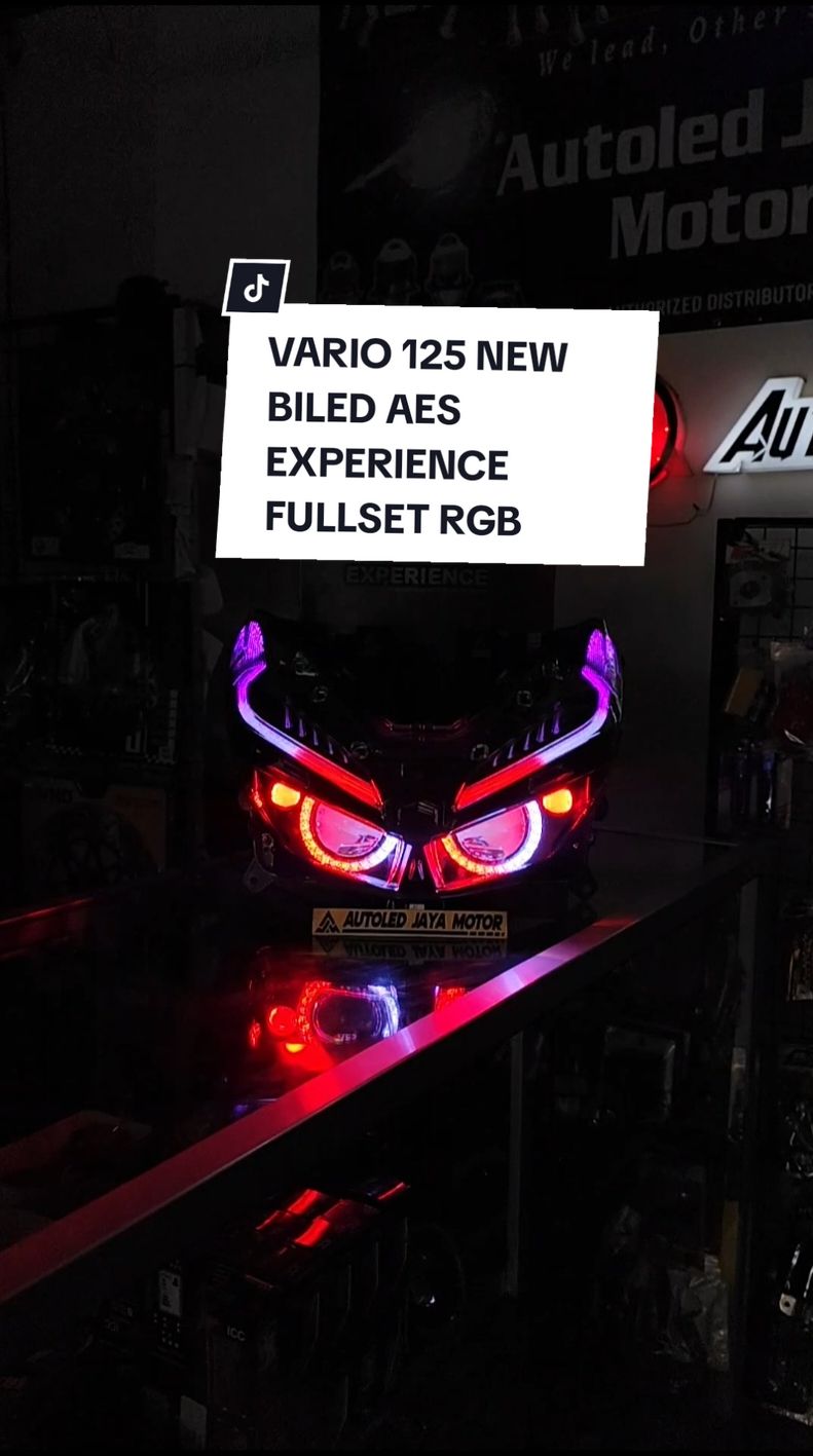 Siap Kirim.. Paket Biled Fullset New Vario 125 . Biled Aes Experience lengkap alis , devil, shround RGB ( bisa ubah warna ). Pemesanan Bisa Langsung DM admin aja bosku... . . . #vario #variomodifikasi #vario150 #vario125 #varionistyindonesia #vavarioan #vavarioanindonesia #vario125new #vario150modifikasi #vario150độkiểng #vario150new #vario150indonesia #bullaes #aes #ajm #teamajm #autoledjayamotor 