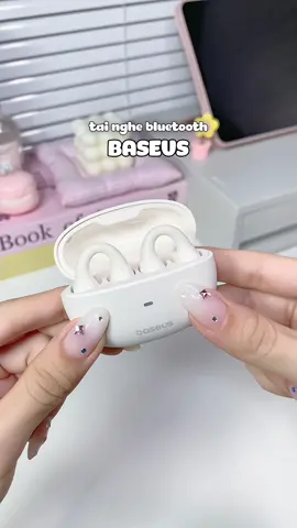 Tai nghe kiểu dáng mới lạ, cho người hay chơi thể thao nè #TikTokAwardsVN #unbox #unboxing #unboxwithvie #xuhuong #viral #vzone #baseus #tainghebluetooth #tainghekhongday #tainghebluetoothbaseus #tainghe #tainghebaseus #congnghe #dientu 