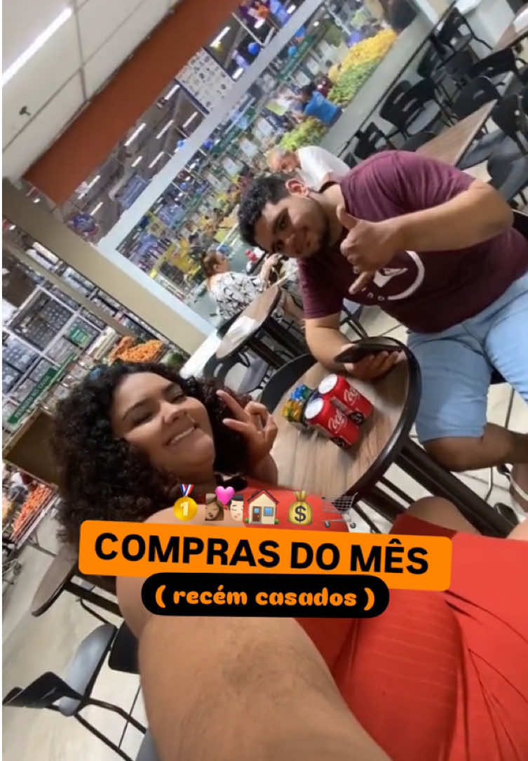 Compras do mês 🛒👩🏽‍❤️‍💋‍👨🏻💰 #diademercado #foryoupage❤️❤️ #fy #rotina #recemcasados #casamento #compras #donadecasa #casadaaos20 